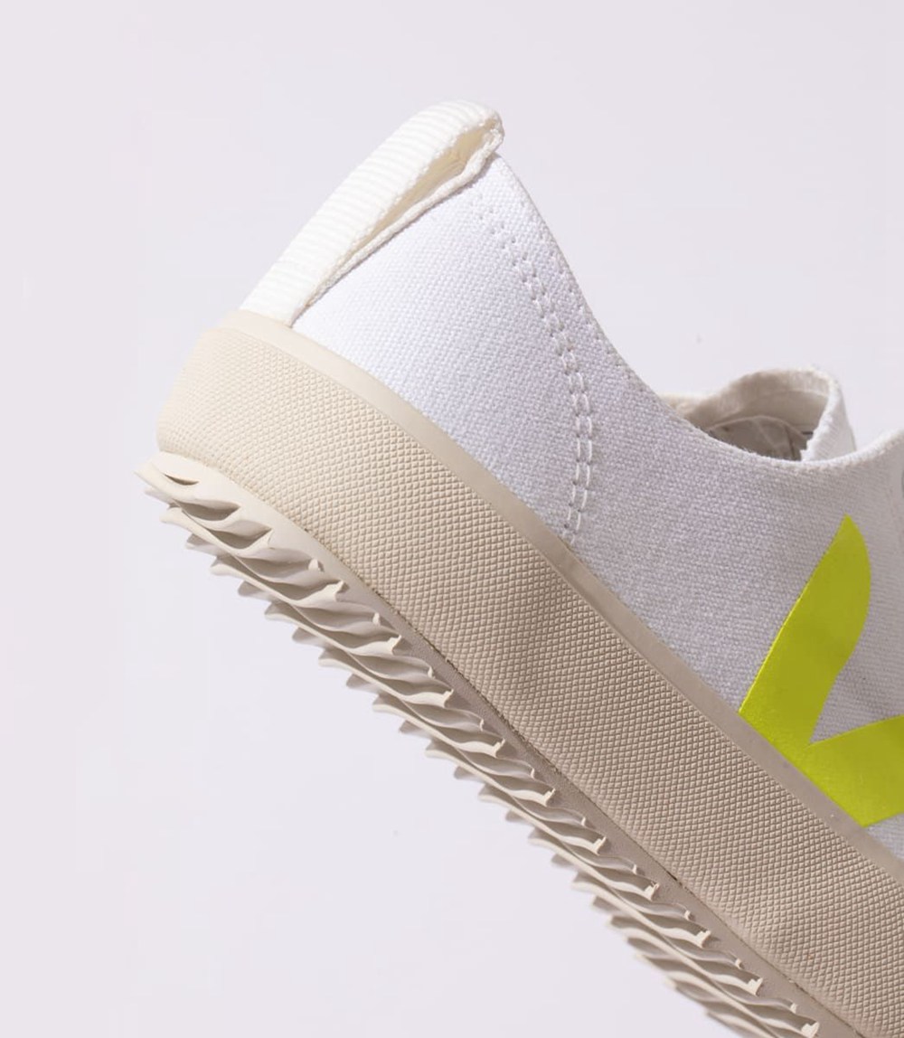 Veja Trainers Mens White - Nova Canvas - OINF-08153